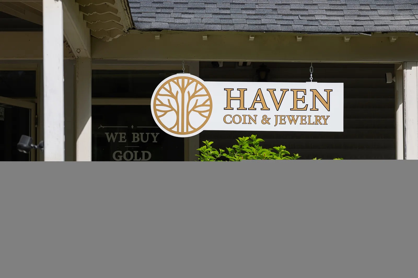 Haven Coin & Jewelry exterior in Hamden — serving New Haven coin and gold sellers